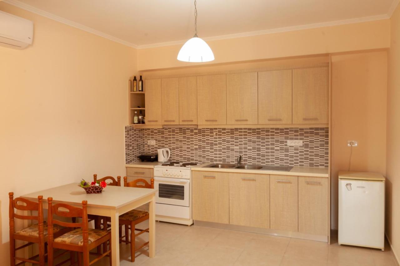 Tsoutsis Apartments Marandokhórion Δωμάτιο φωτογραφία
