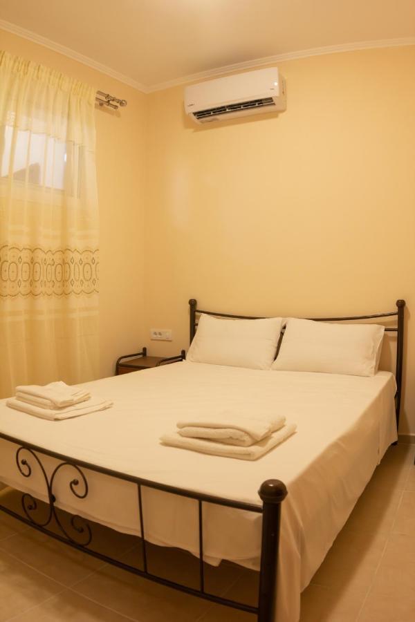 Tsoutsis Apartments Marandokhórion Δωμάτιο φωτογραφία